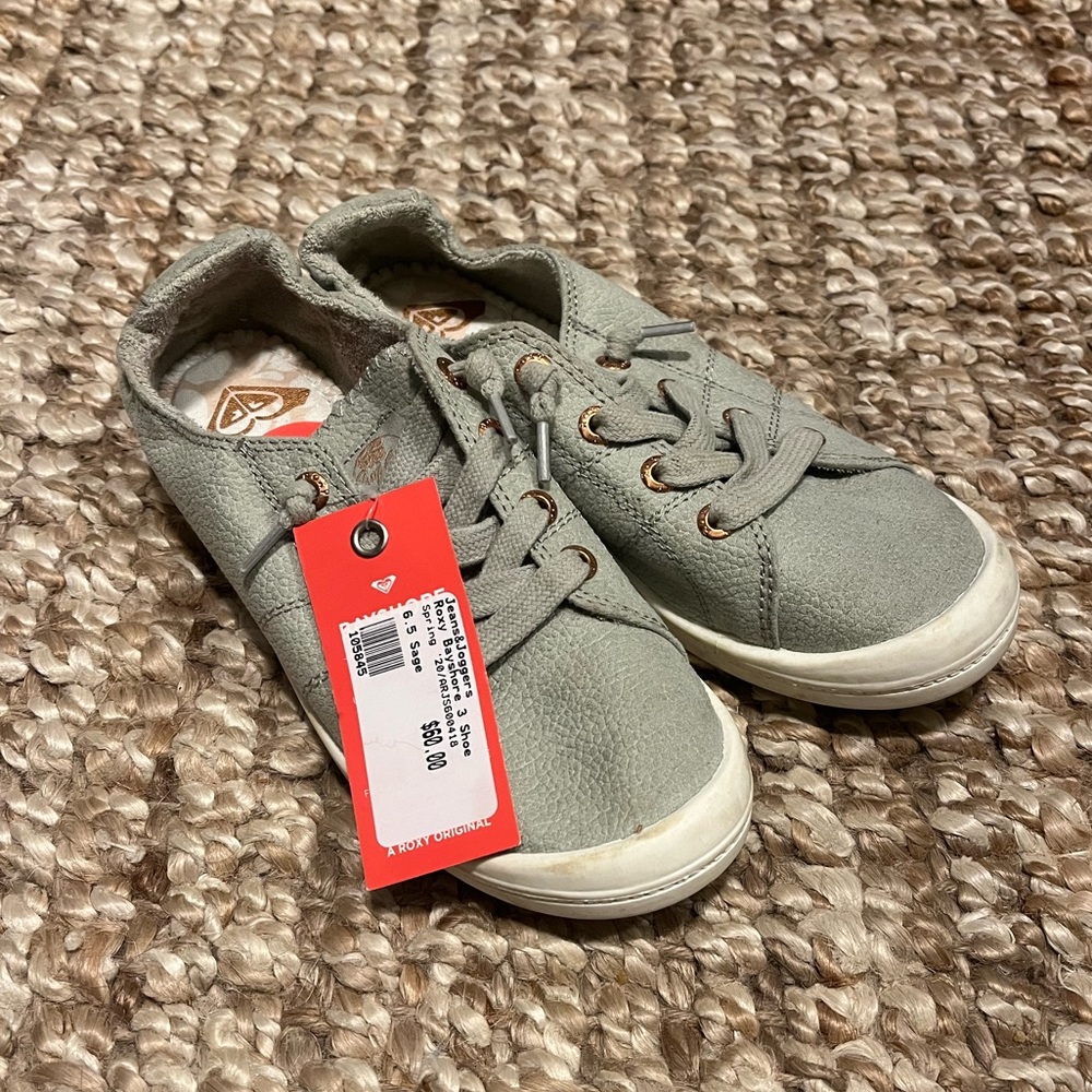 Roxy sage green sneakers